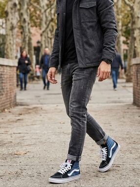 VANS Men's Worlds #1 Sk 8 High Top Canvas & Suede Shoe Size 10 Navy Blue